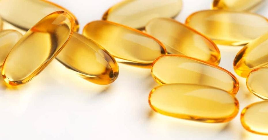 Does Fish Oil Lower Cholesterol? | Fish Oil For Cholesterol | Everlywell