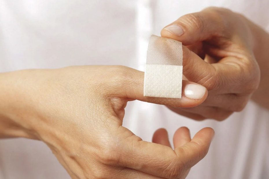 How To Stop A Bleeding Finger: Step-By-Step Instructions